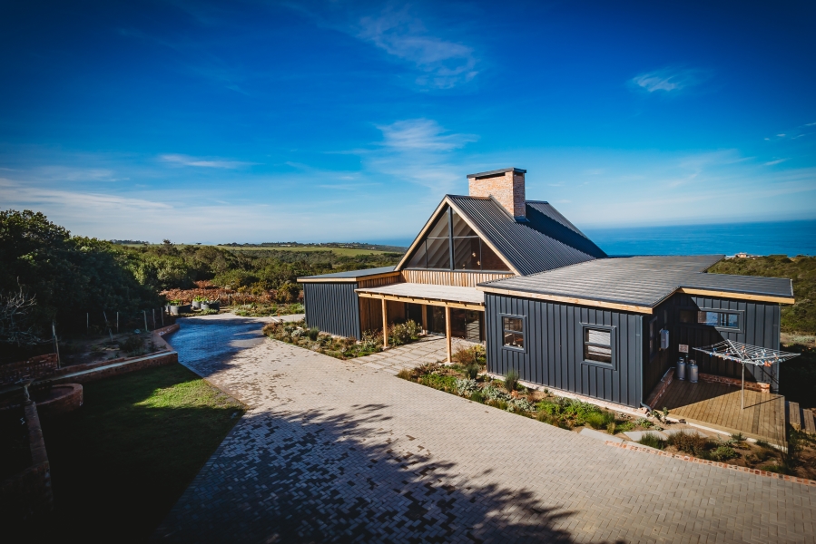 4 Bedroom Property for Sale in Hansmoeskraal A H Western Cape